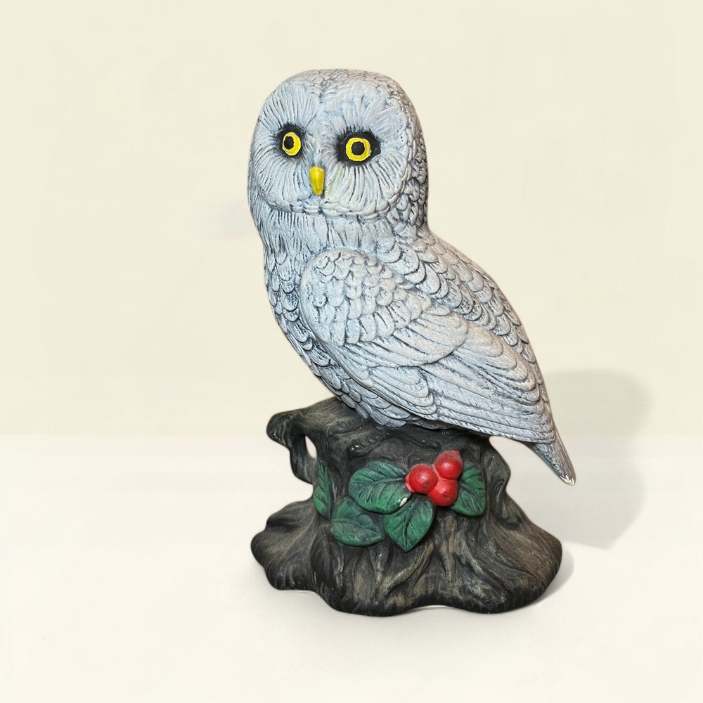 VTG Snowy Owl Ceramic Figurine White Grey Holly Berries 8" Hand Painted 1982 USA